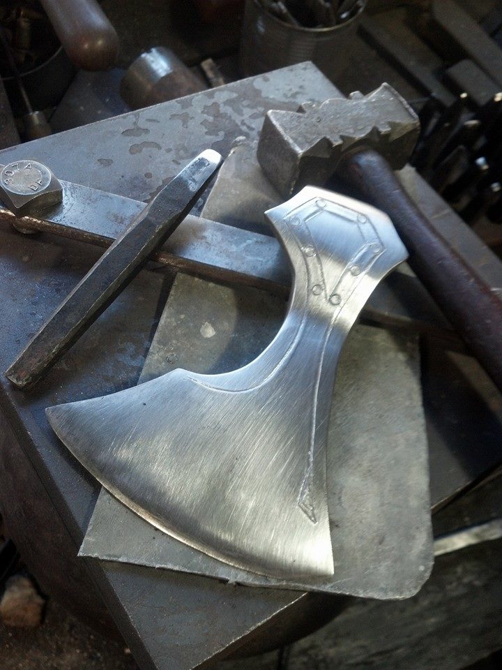 Hand forged functional hand tools, weapons and implements from 10th Century Viking to 18th Century American styles